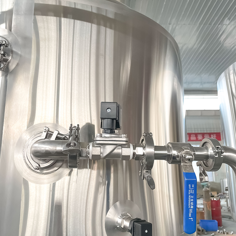 dual brite tank carrybrewtech stackable aging tank (5)