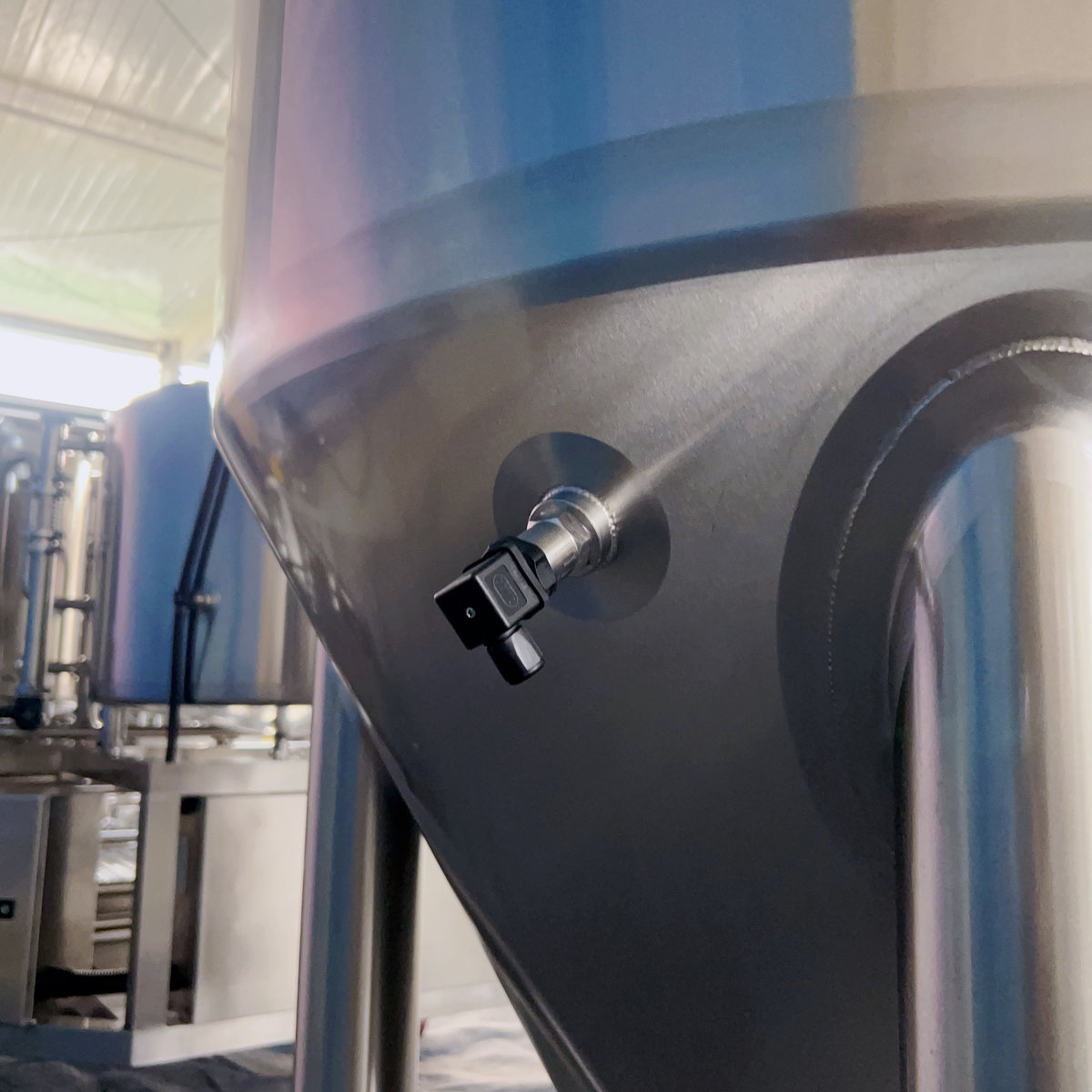 meet carry brewtech at BrauBeviale 2026 500L Fermtation tank (11)